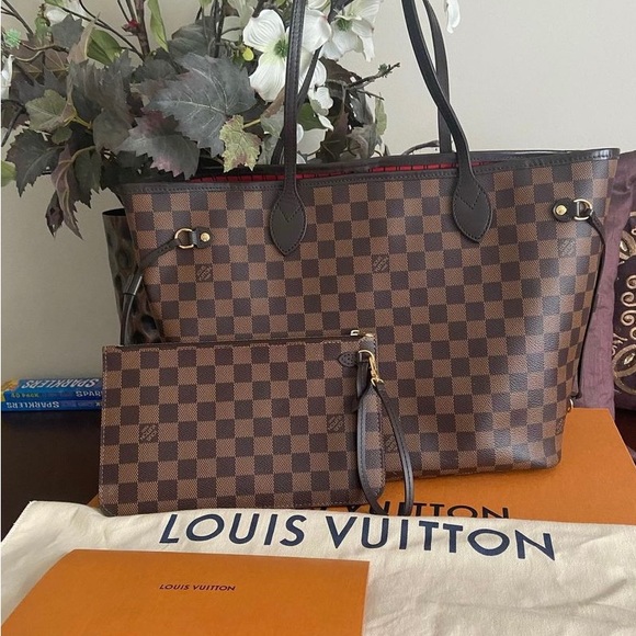 SOLD OUT “””Louis Vuitton Neverfull mm - Picture 1 of 8